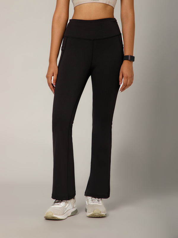 Active Sculpt Flare Pant Black