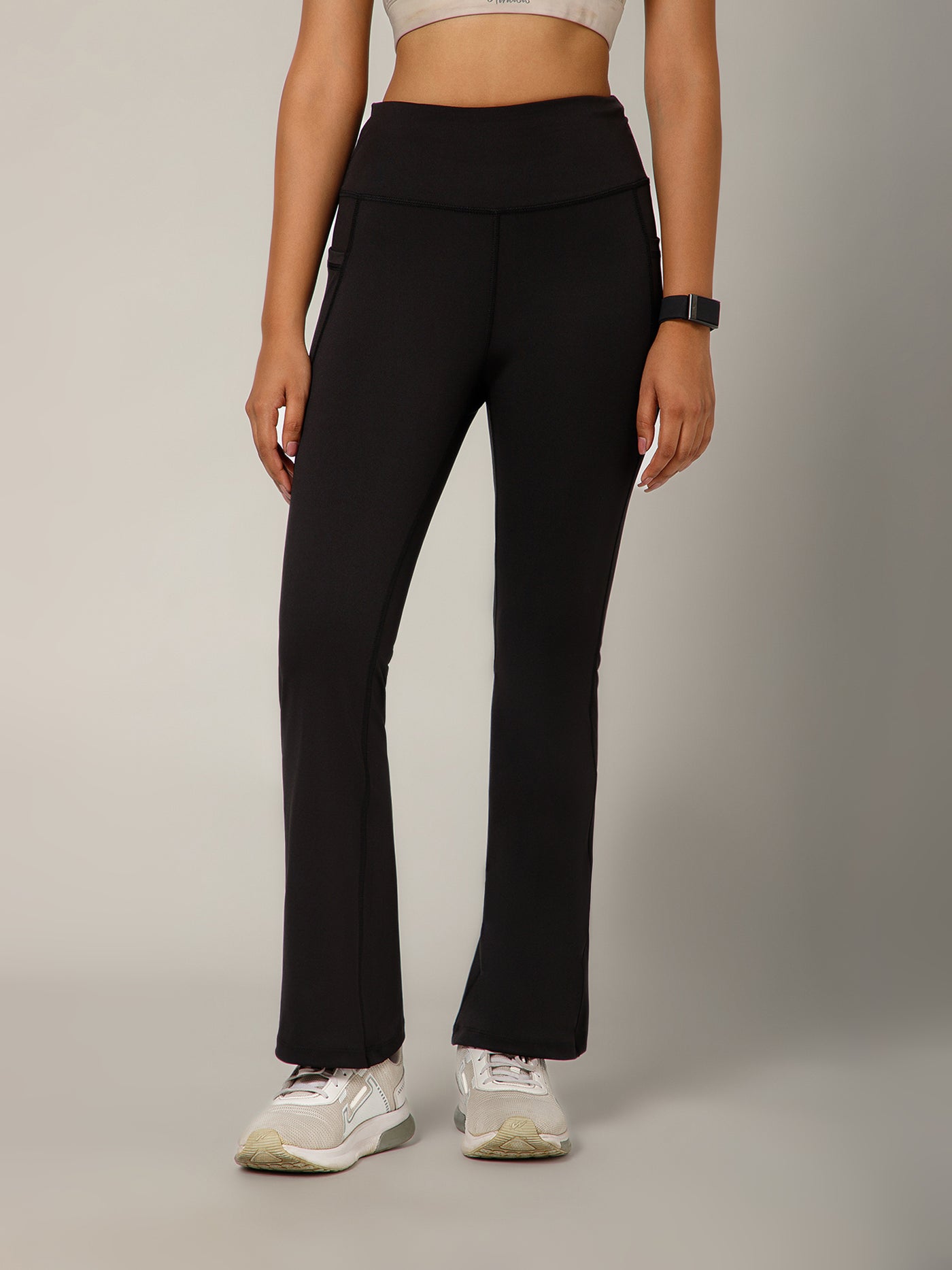 Active Sculpt Flare Pant Black