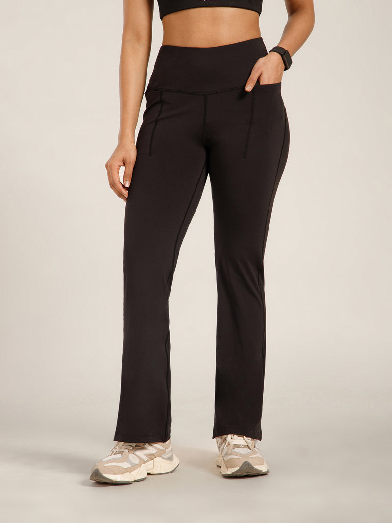 Defined Flare Pant Black