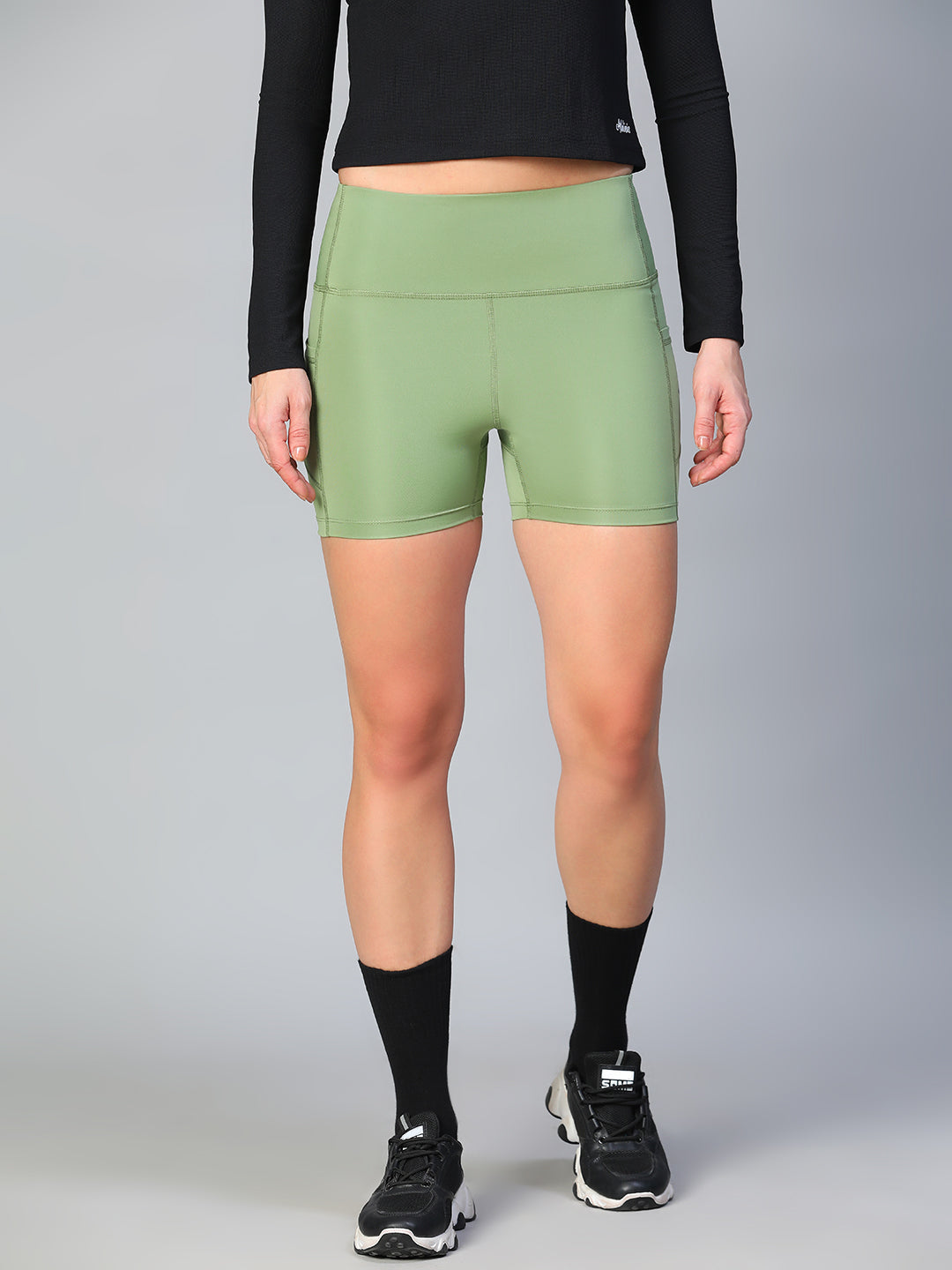 Aura Training Shorts Green