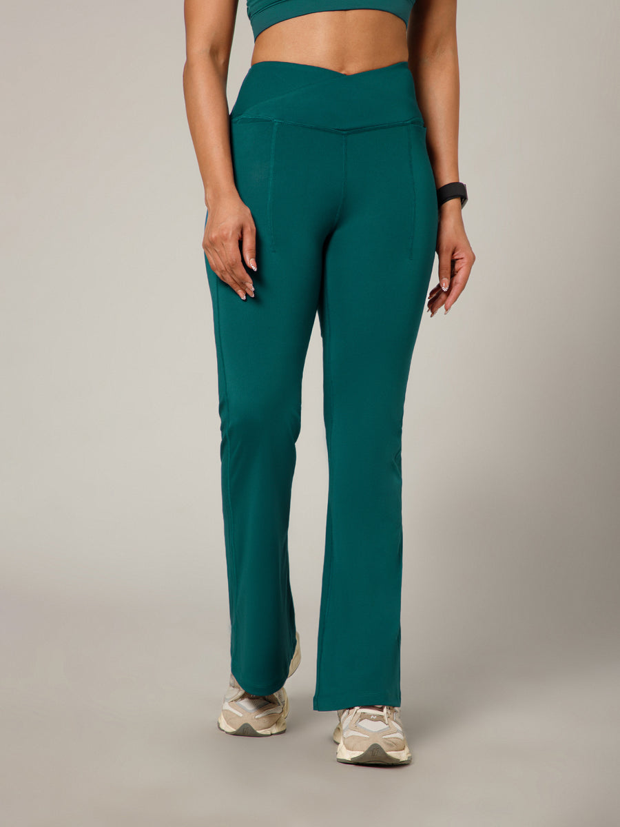 V-Band Go-To Wide Flare Pant Teal