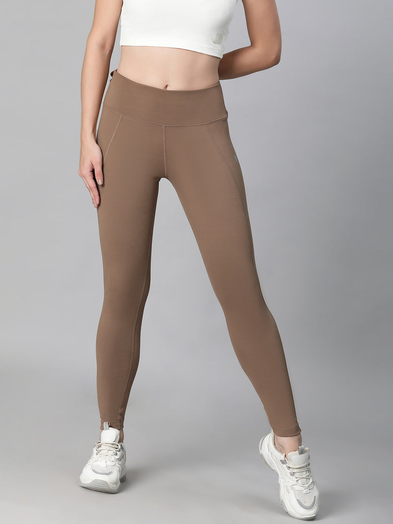 Essential High-Rise Leggings Tan