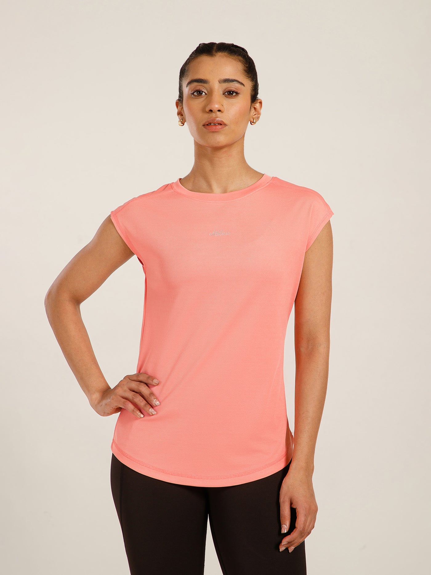 Cap Motion T-Shirt Coral