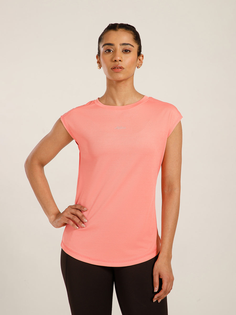 Cap Motion T-Shirt Coral