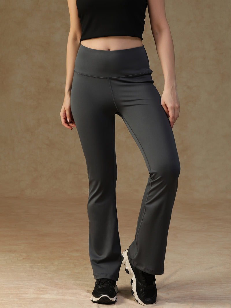 Defined Seam Flare Pant Grey