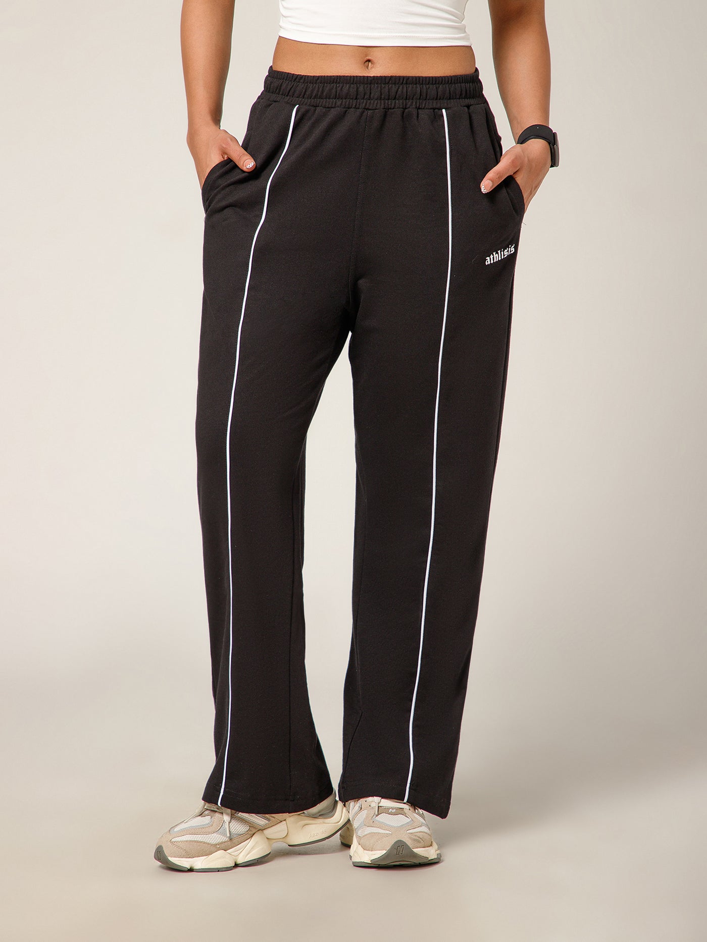 Flow Piping Sweatpants Black