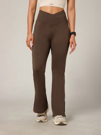 V-Shape Flare Pant Chocolate