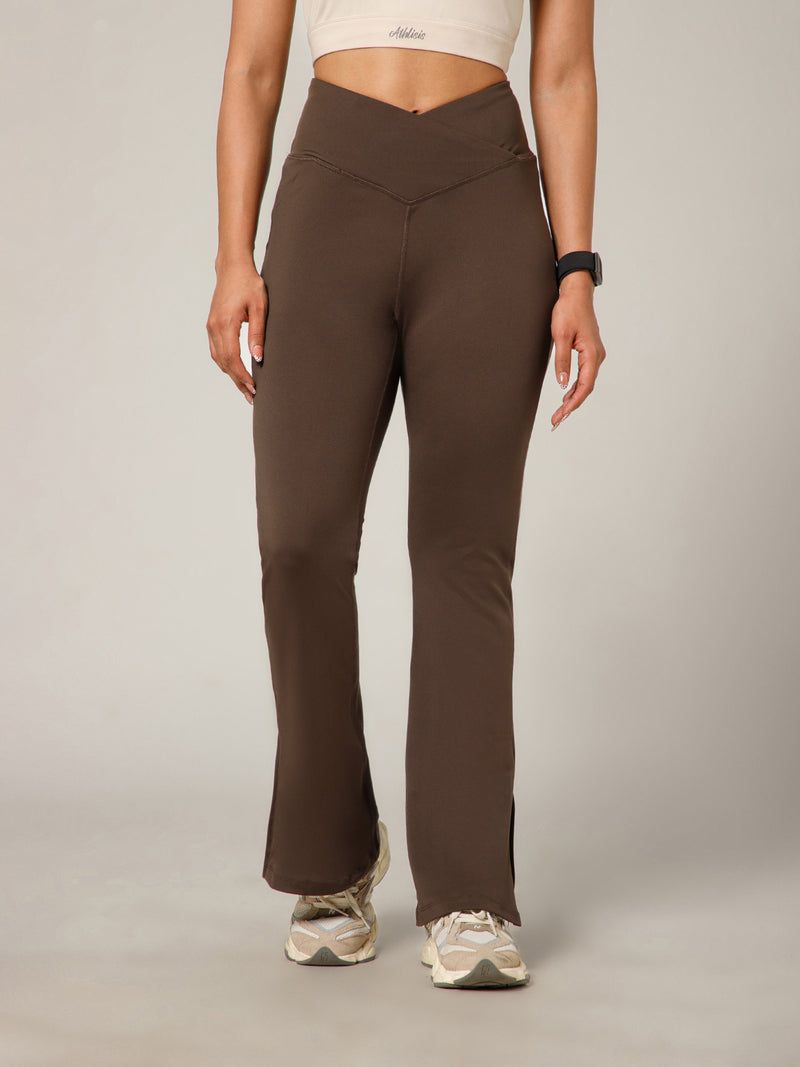 V-Shape Flare Pant Chocolate