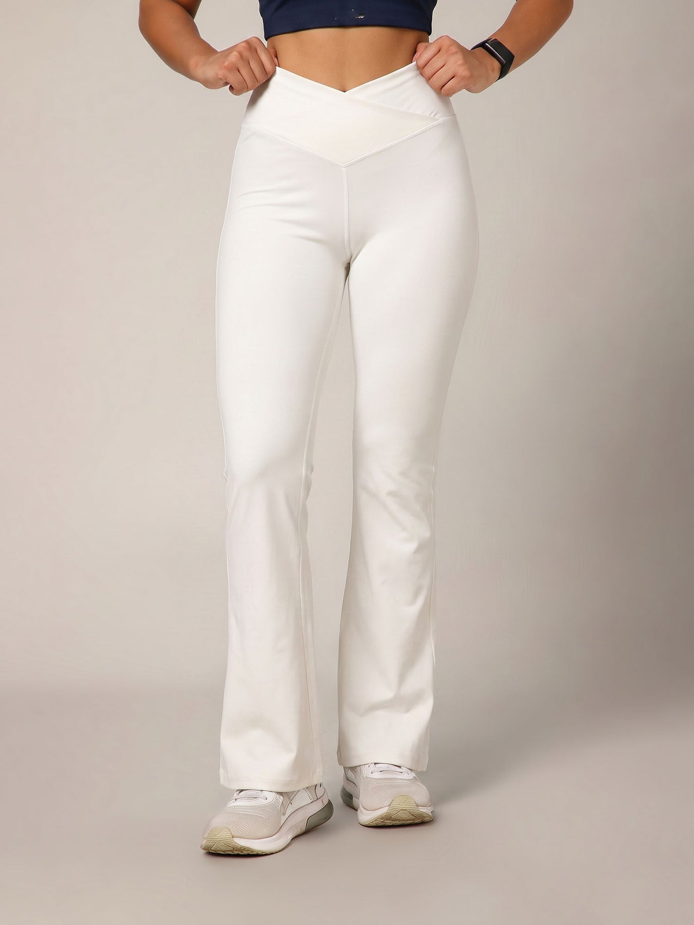 V-Shape Flare Pant White