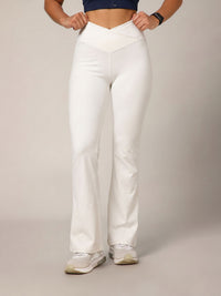 V-Shape Flare Pant White