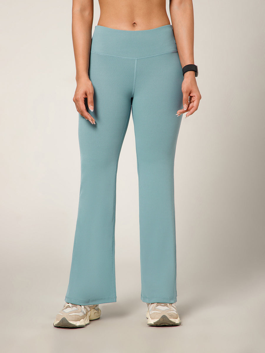 Ribbed Flare Pant Ice Blue