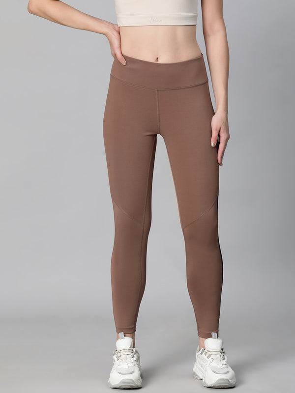 Streamline Panel Legging Tan