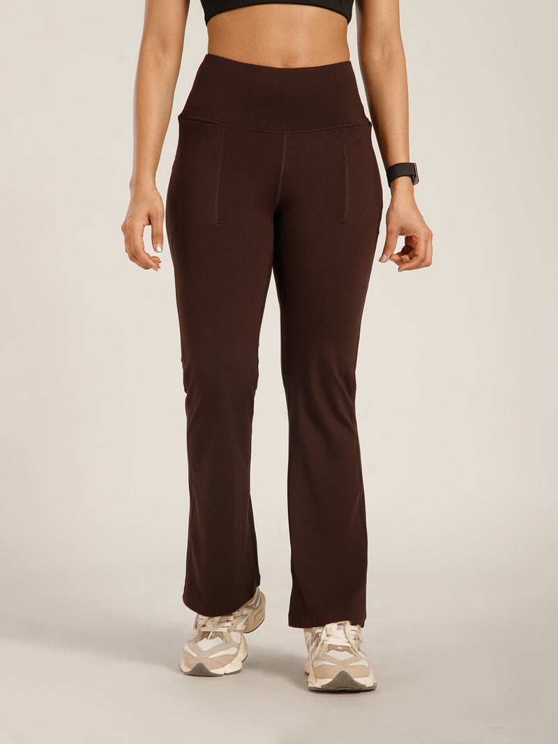 Defined Seam Flare Pant Brown