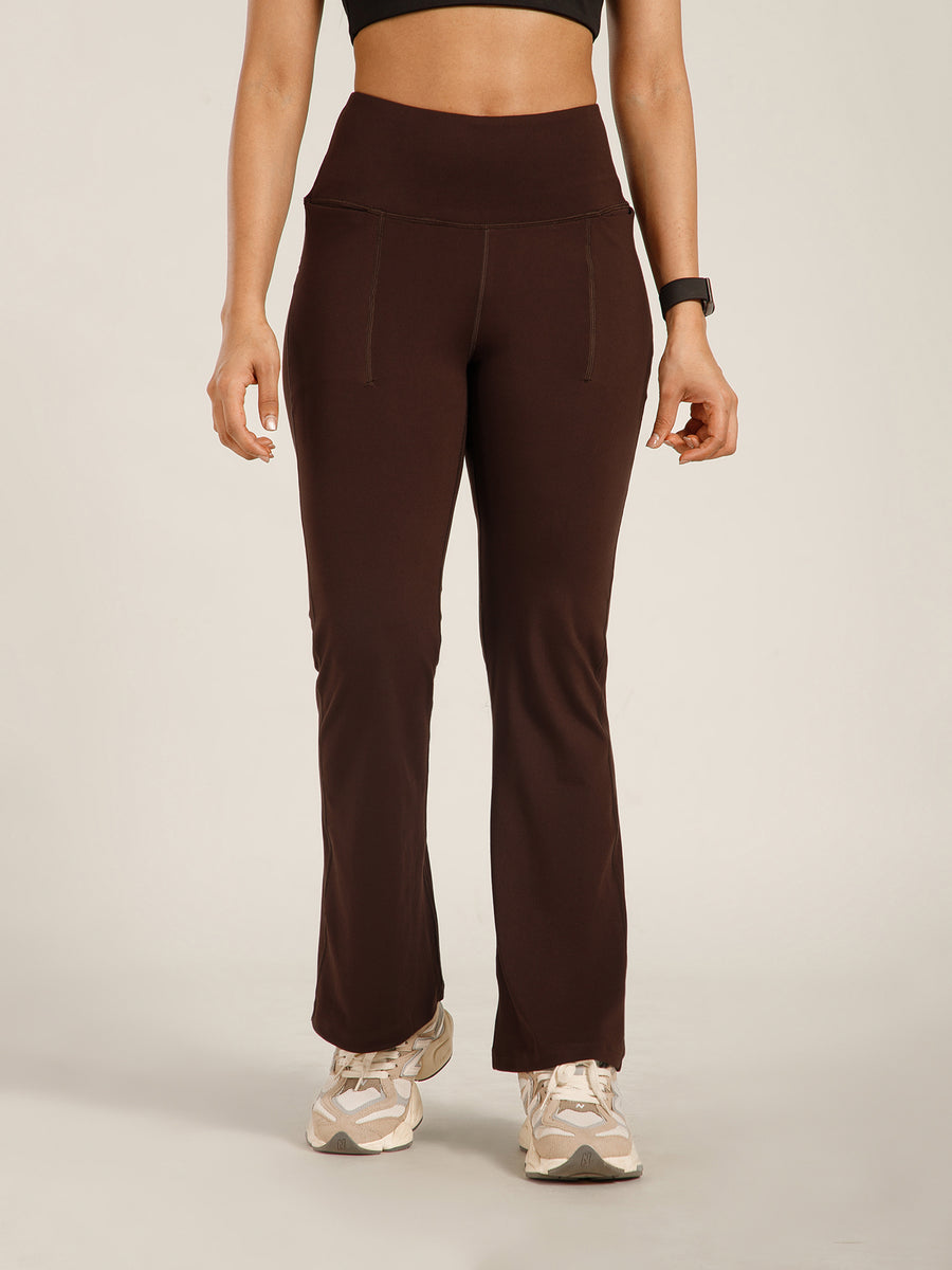 Defined Seam Flare Pant Brown
