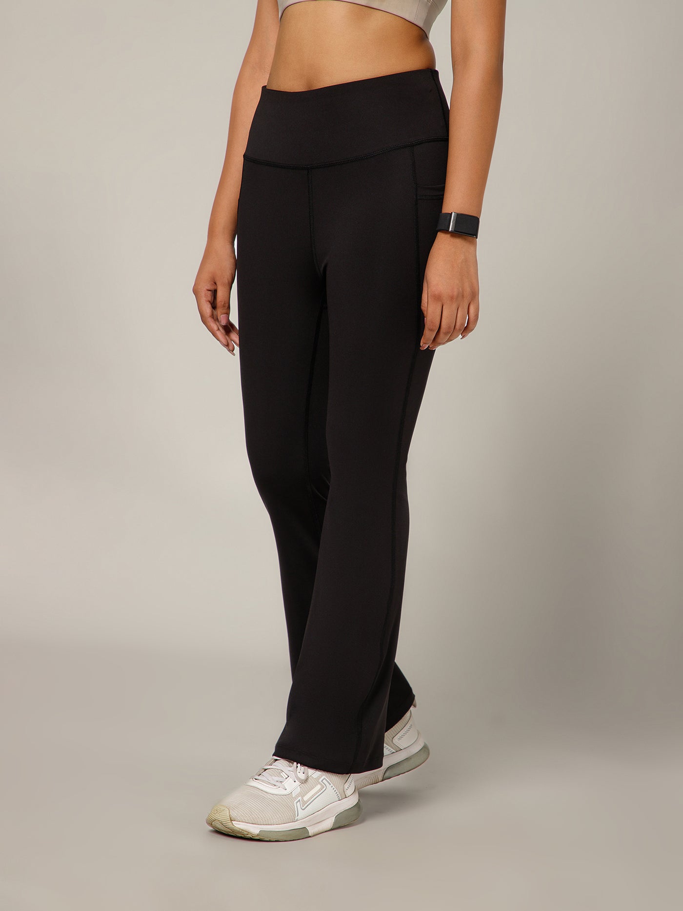 Active Sculpt Flare Pant Black