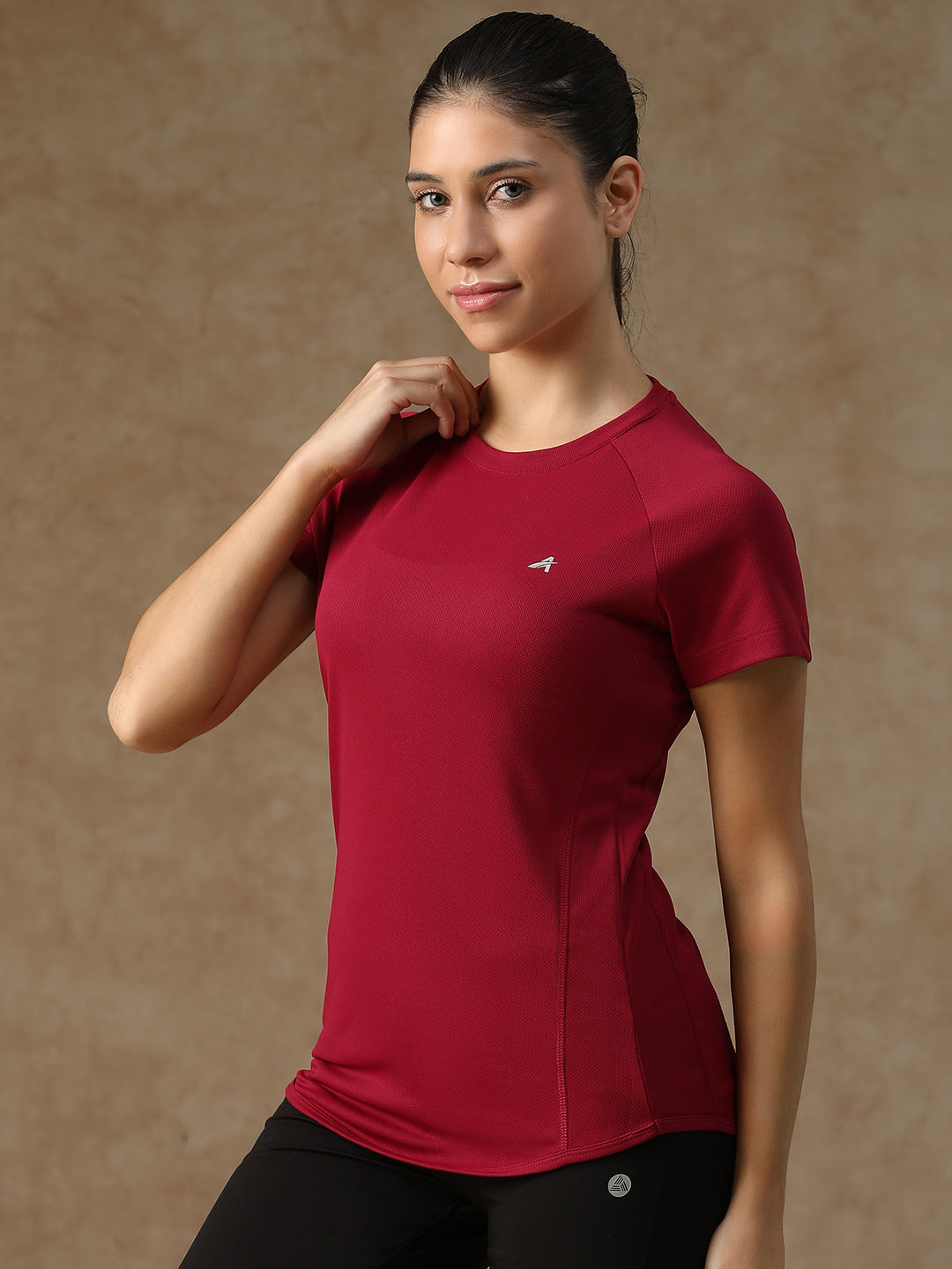 V Panel T-Shirt Maroon