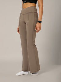 V-Band Go-To Wide Flare Pant Brown
