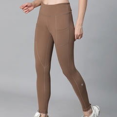 Streamline Legging Tan