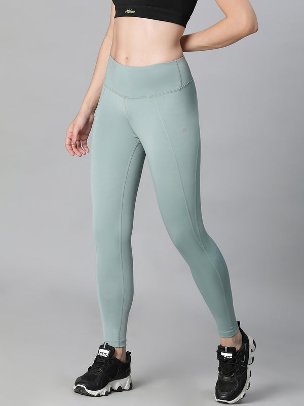 Essential High-Rise Leggings Pista Green