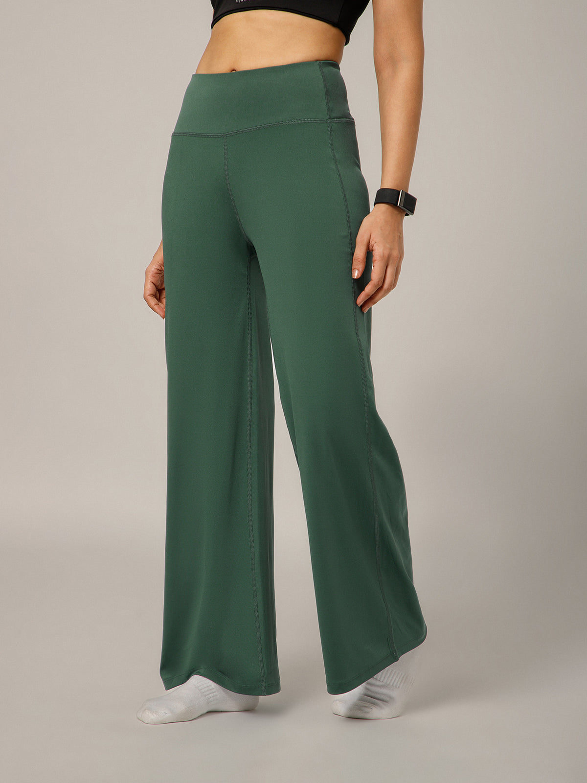 On The Go Wide Flare Pant Forest Green