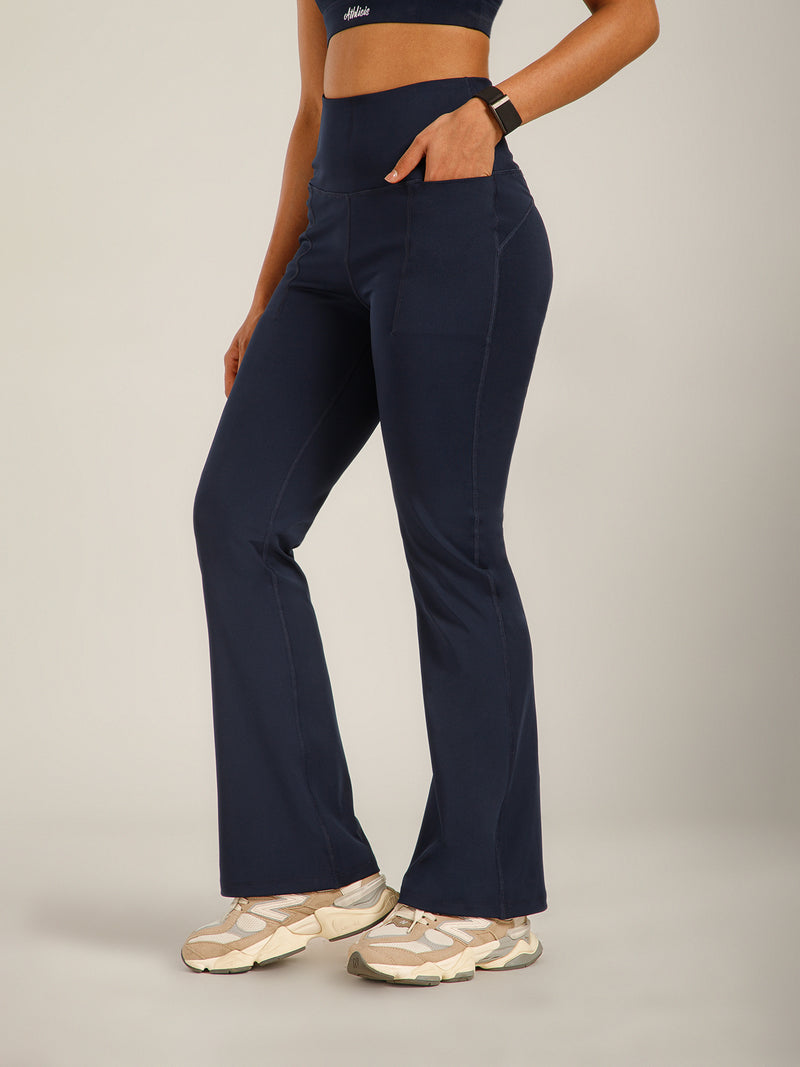 Defined Seam Flare Pant Navy