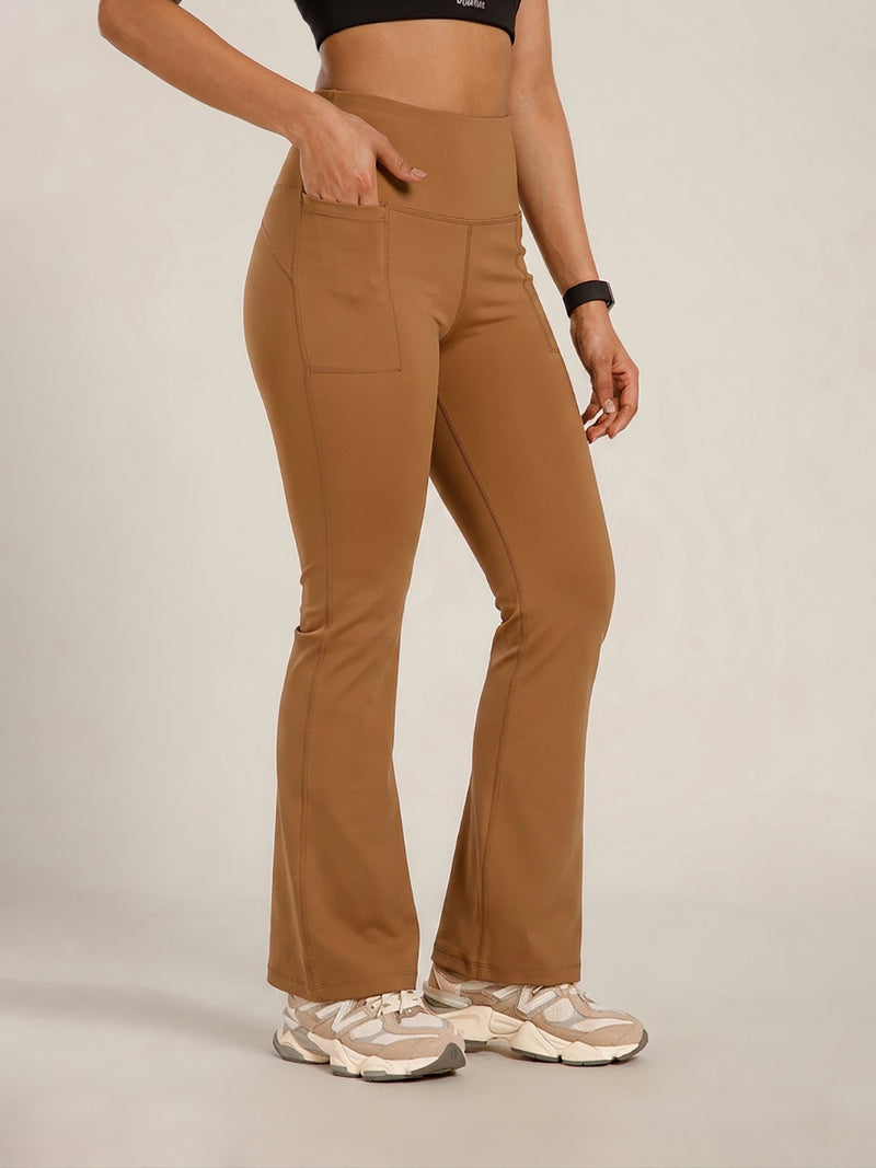 Defined Seam Flare Pant Tan