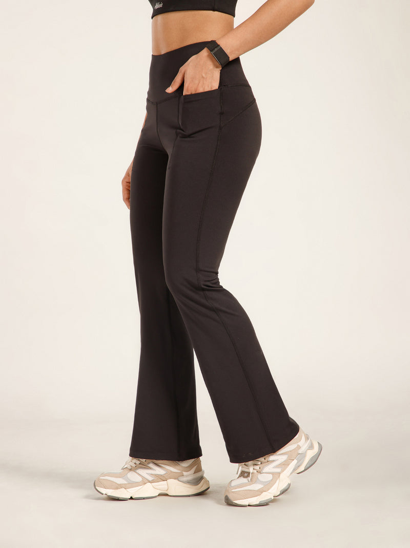 Defined Flare Pant Black