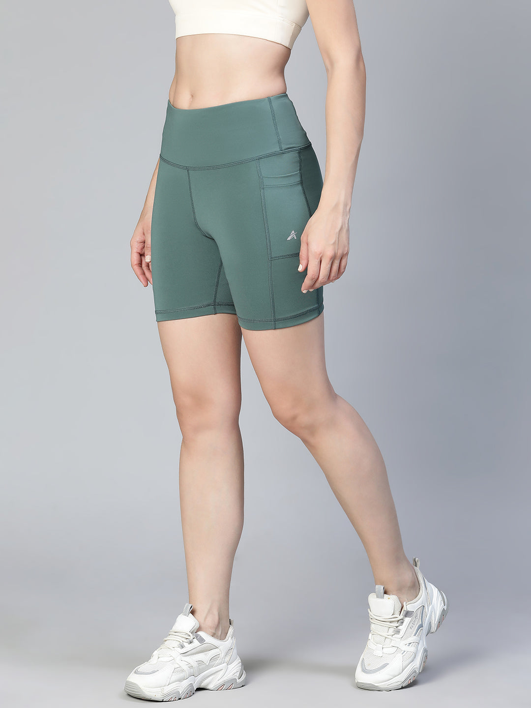 Stealth Active Shorts Forest Green