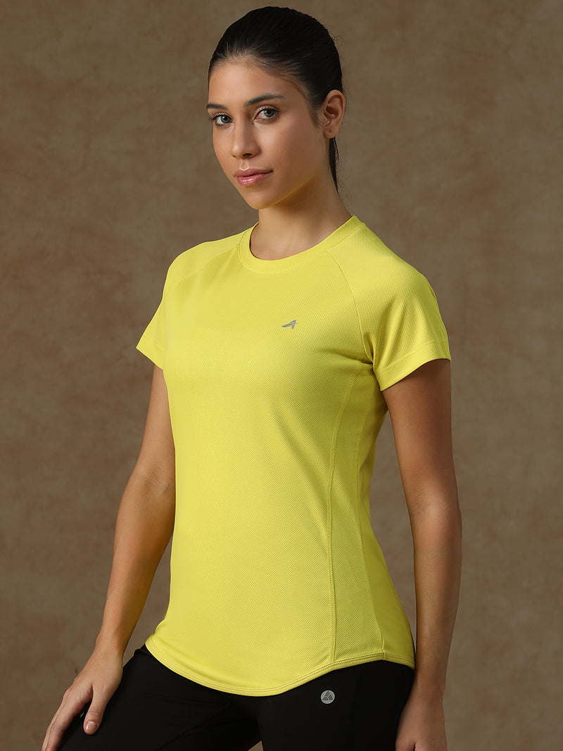 V Panel T-Shirt Yellow