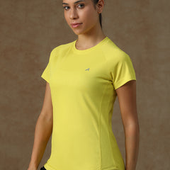 V Panel T-Shirt Yellow