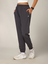 NS Staple Jogger Graphite