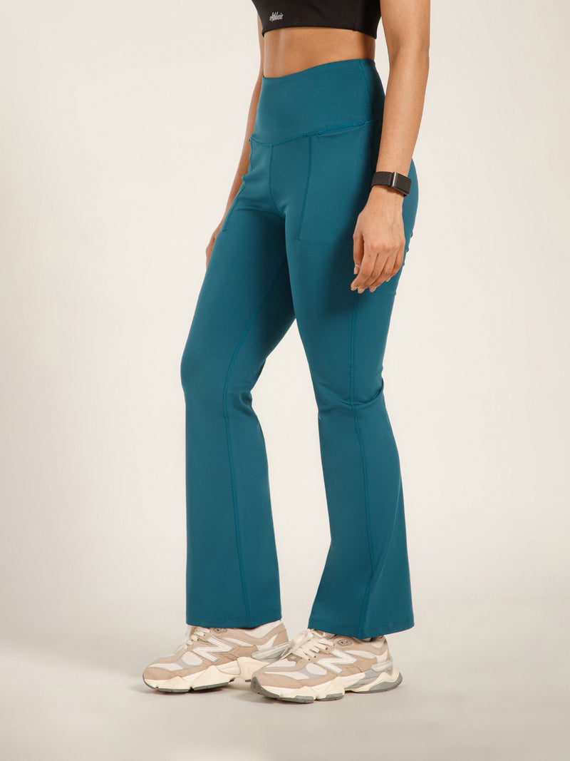 Defined Seam Flare Pant Teal
