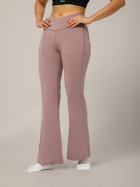 V-Band Go-To Wide Flare Pant Lavender