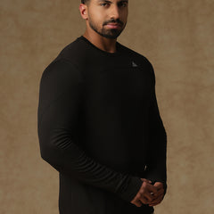 Regular Fit Thumb Hole T-Shirt Black