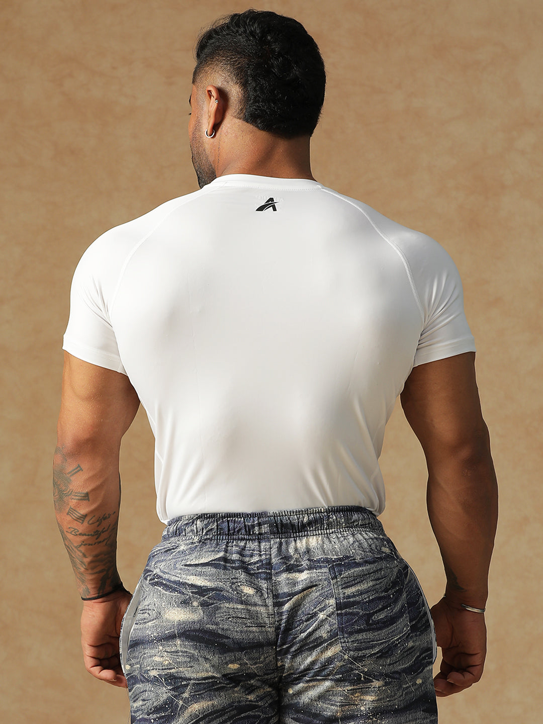 Basic Compression T-shirt White Athlisis Sports