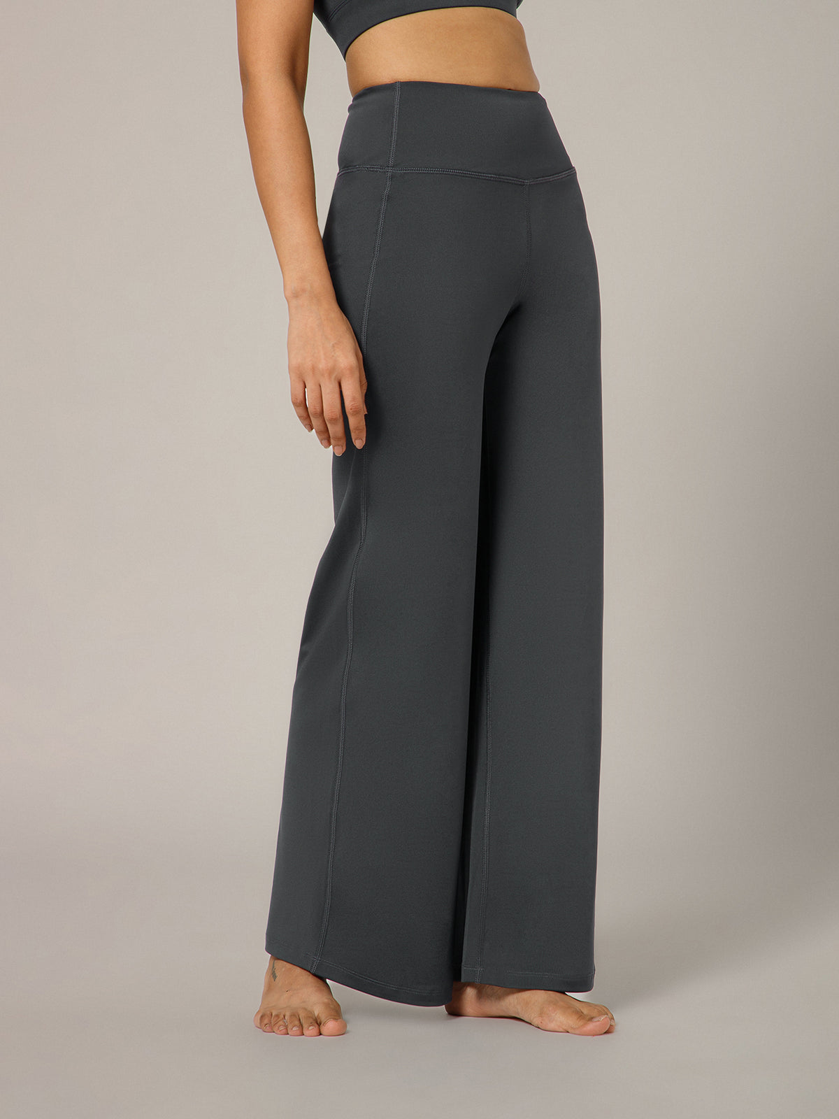 On The Go Wide Flare Pant Grey