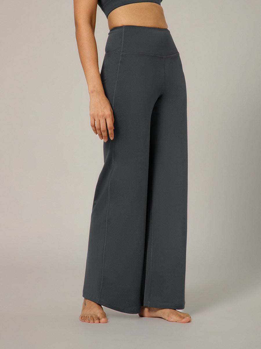On The Go Wide Flare Pant Grey