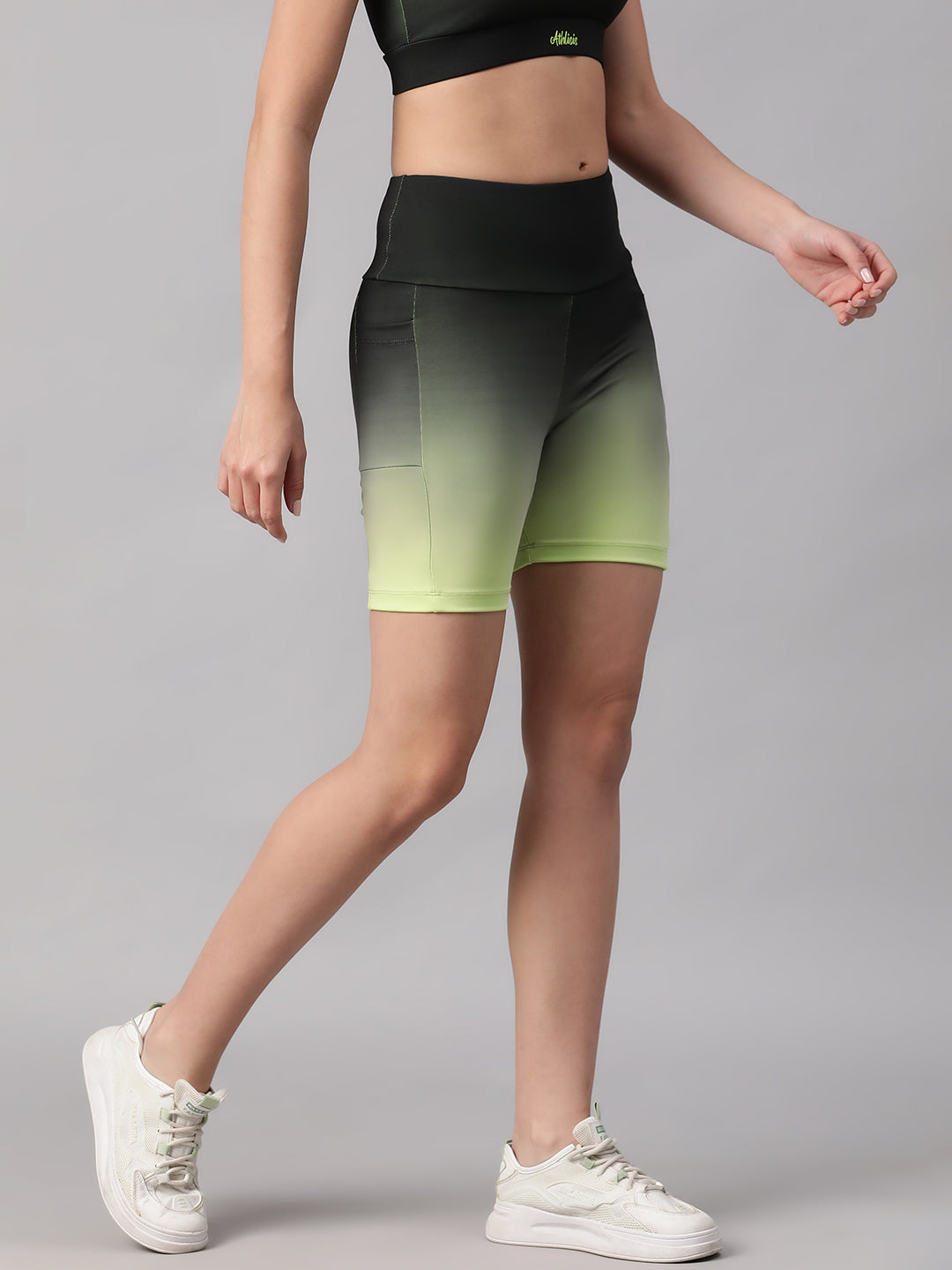 Dual Tone Shorts Green