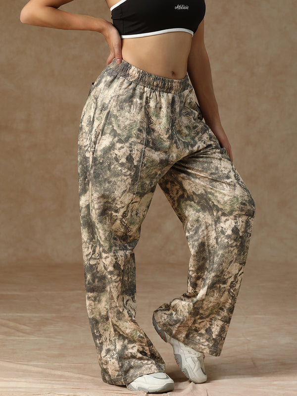 Printed Baggy Monochrome Camo Sweatpants