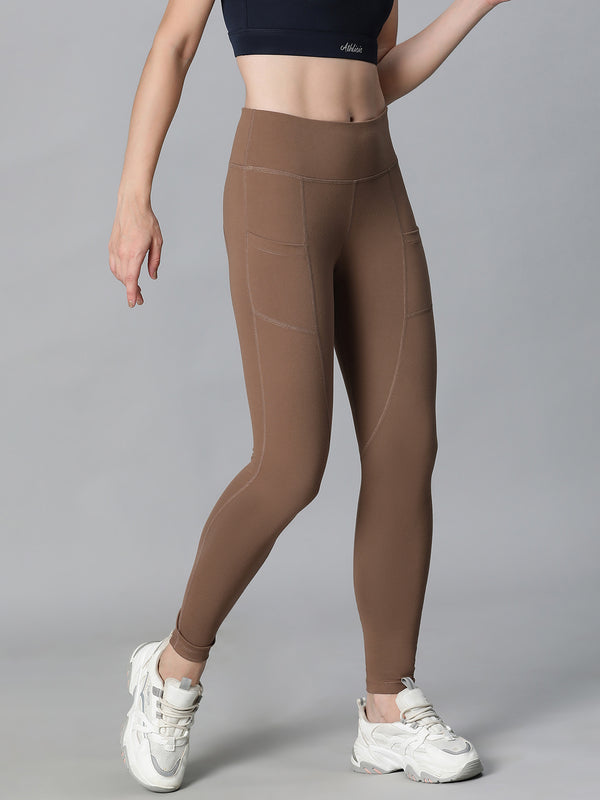Streamline Legging Tan