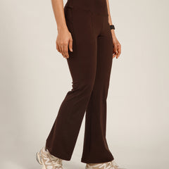 Defined Seam Flare Pant Brown