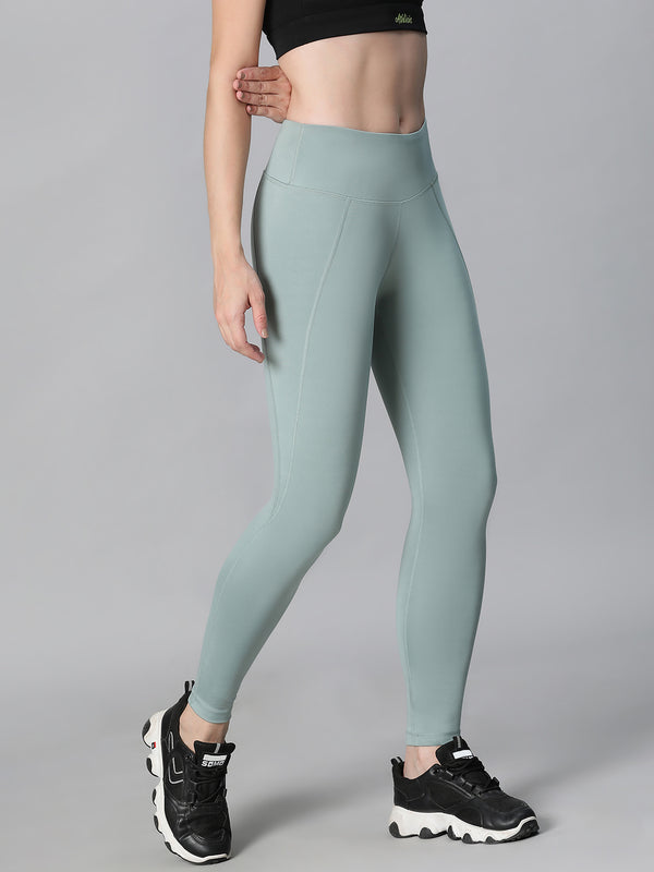 Essential High-Rise Leggings Pista Green