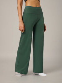 On The Go Wide Flare Pant Forest Green