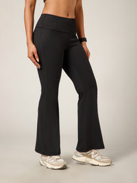 Ribbed Flare Pant Black