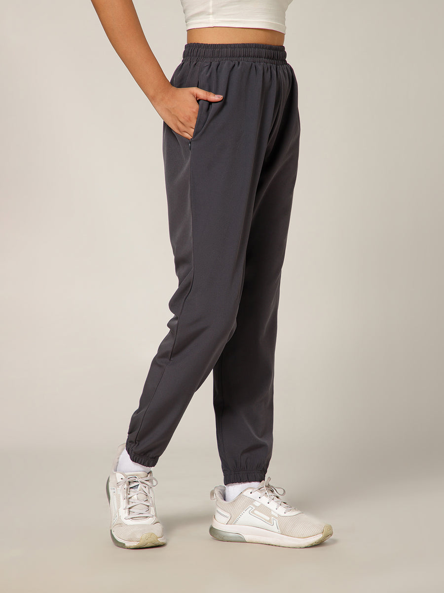 NS Staple Jogger Graphite