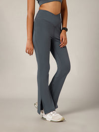 V-Shape Flare Pant Grey