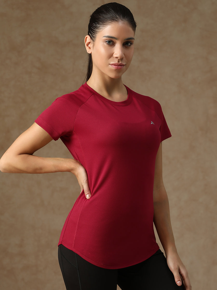 V Panel T-Shirt Maroon