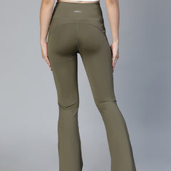 Active Sculpt Flare Pant Olive