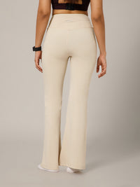 V-Band Go-To Wide Flare Pant Cream