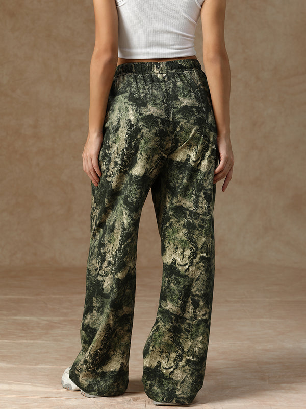 Printed Baggy Forest Camo Sweatpants
